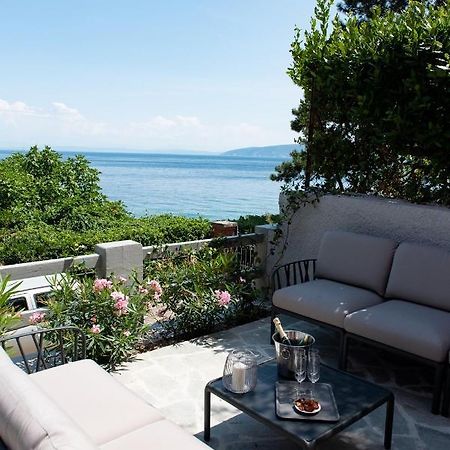 Beachfront Apartment Rosa Del Mar Jardin Мощеничка-Драга Экстерьер фото